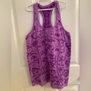 Lululemon tank top